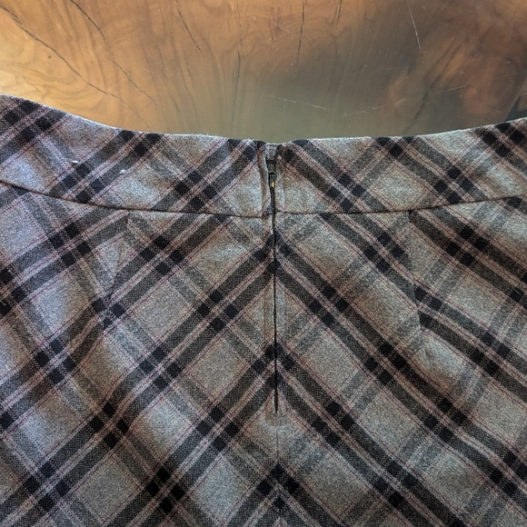 plaid wool skirt - Picture 6 of 7